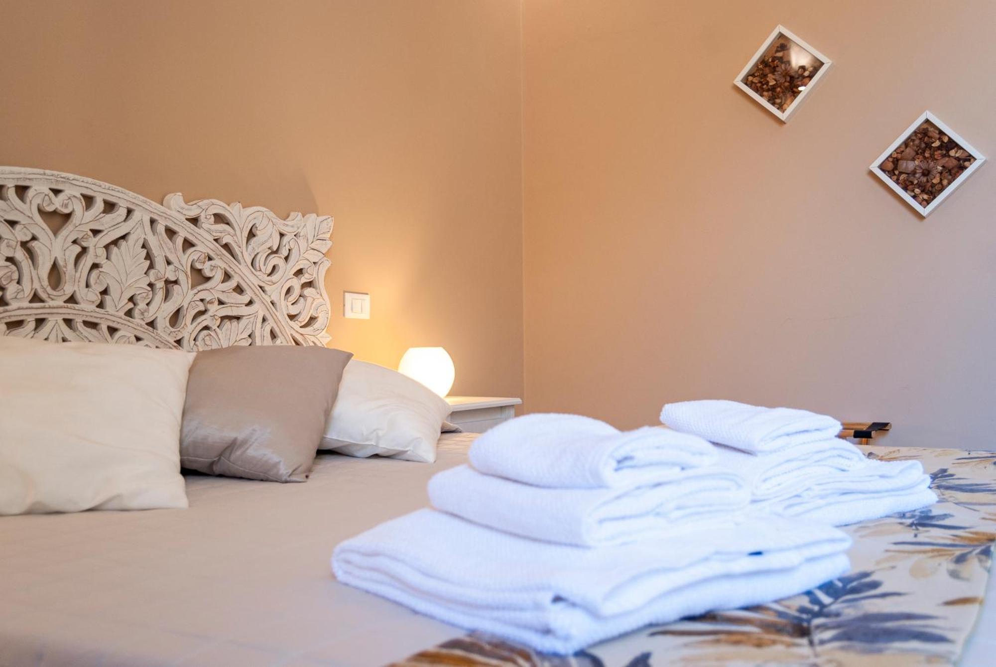La Pigna Bianca Suites Lecce Exterior photo